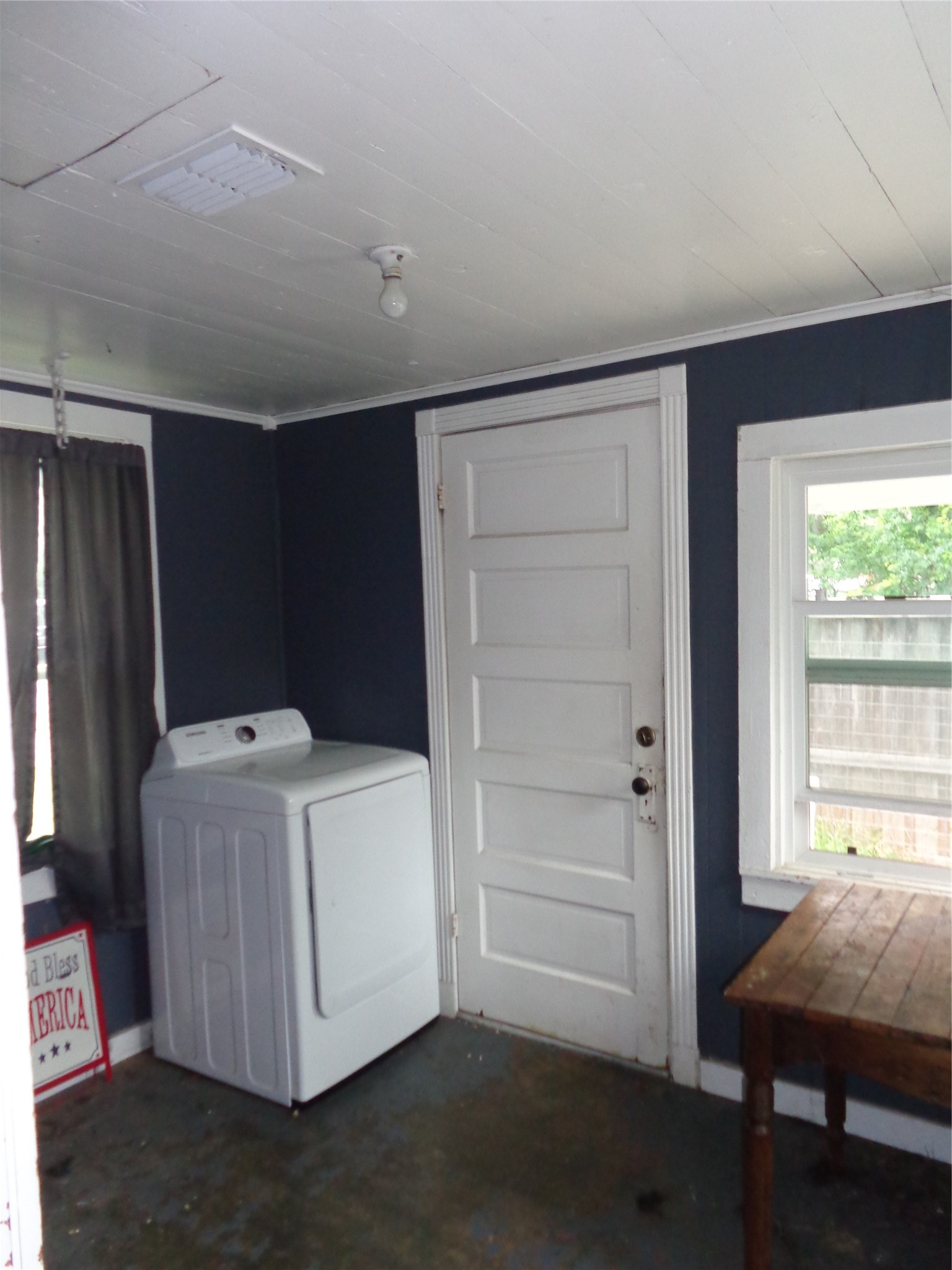 301 S 4th Street Grandview TX 76050