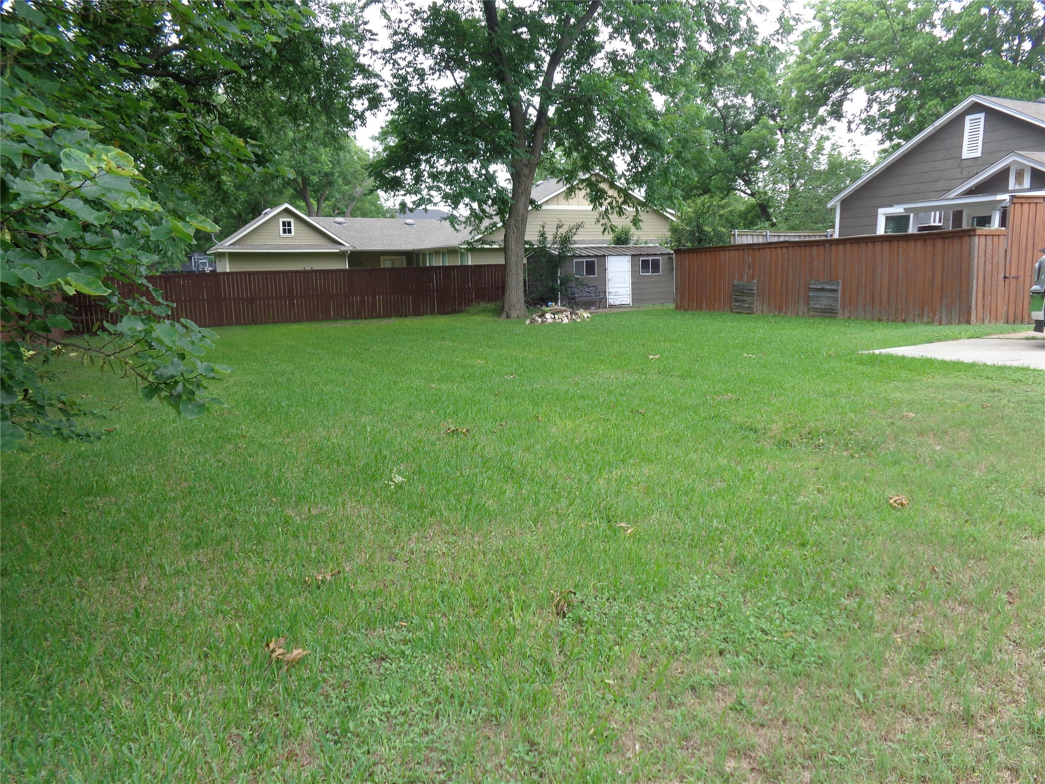 301 S 4th Street Grandview TX 76050