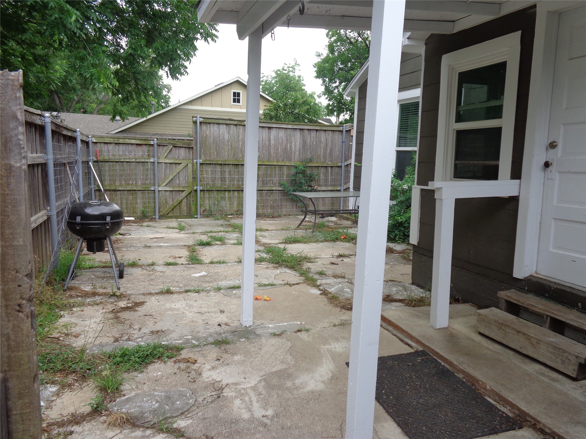 301 S 4th Street Grandview TX 76050