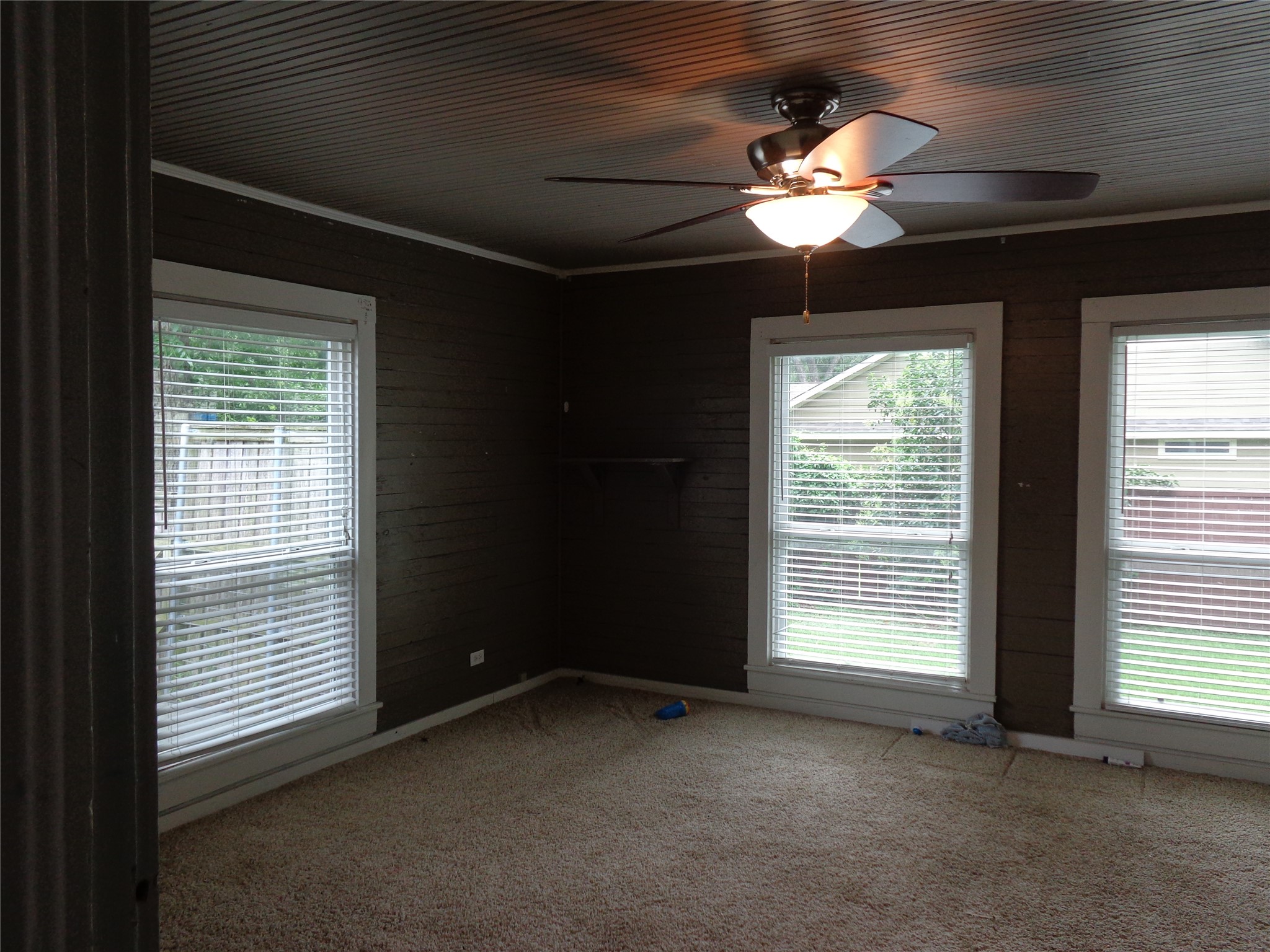 301 S 4th Street Grandview TX 76050