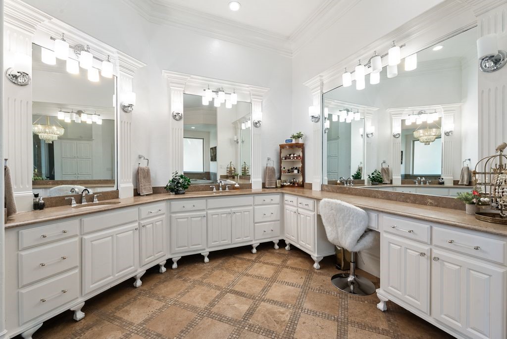 1501 Noble Way Flower Mound TX 75022