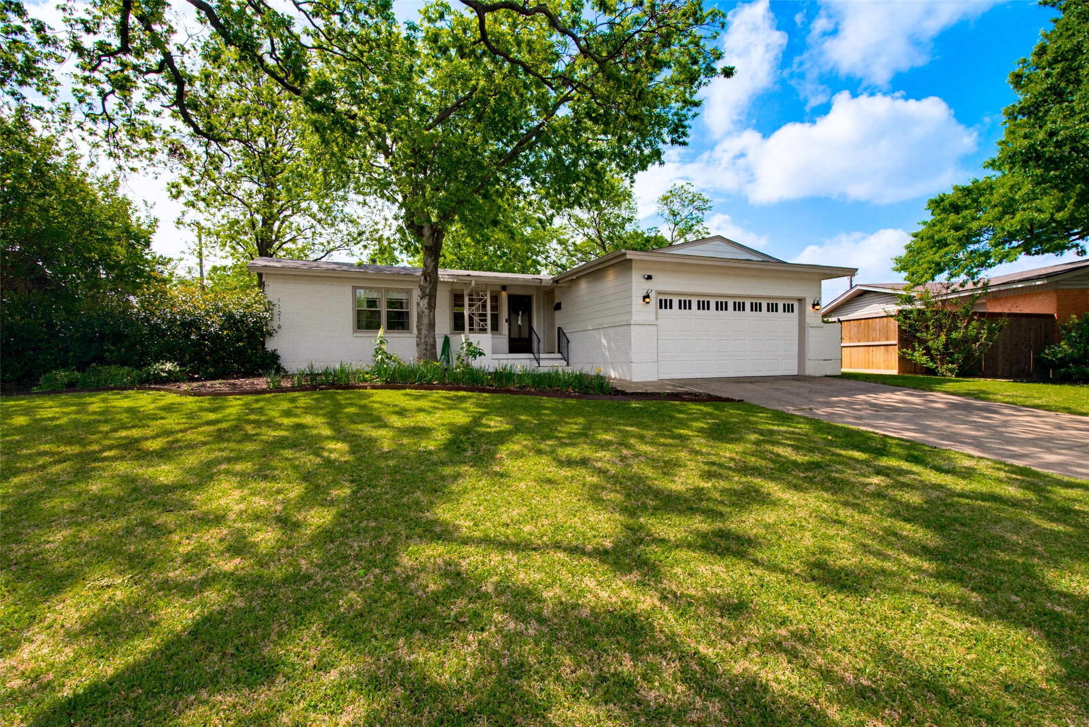 11216 Flamingo Dallas TX 75218