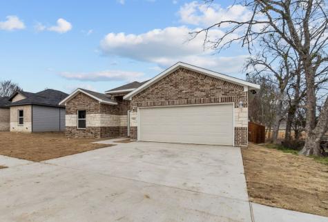 910 Park Street Greenville TX 75401