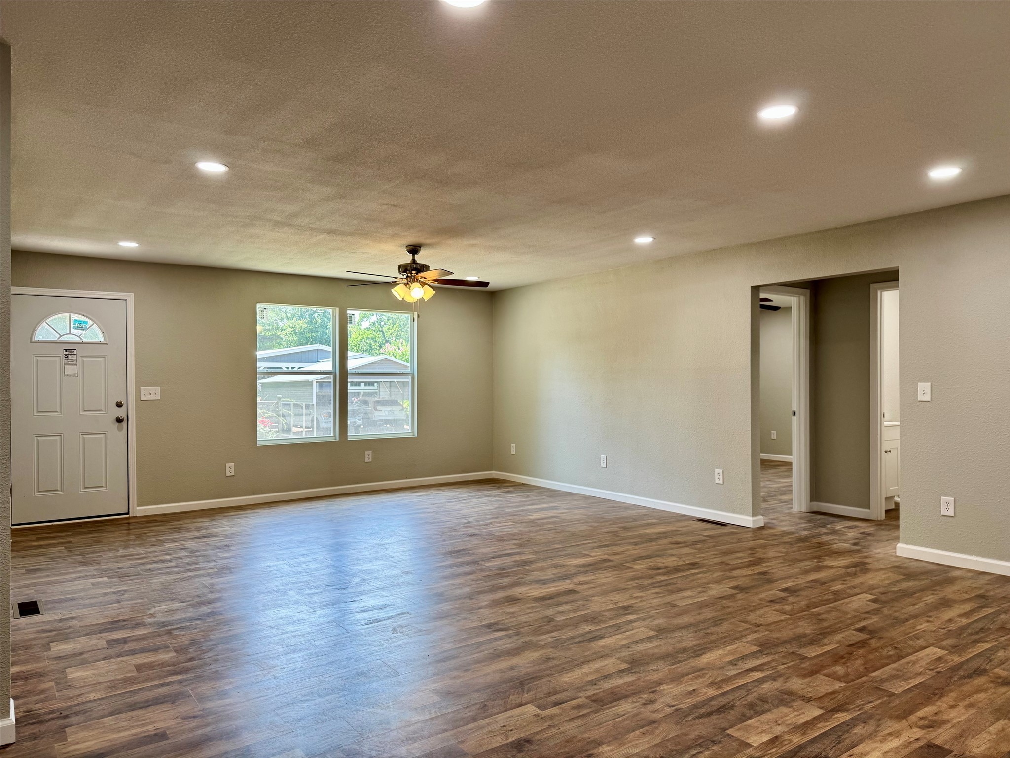 151 Pawnee Trail Mabank TX 75156