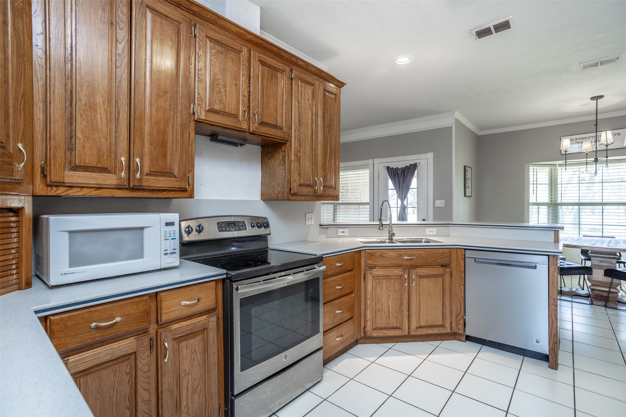 1107 Nortman Drive Lindsay TX 76250