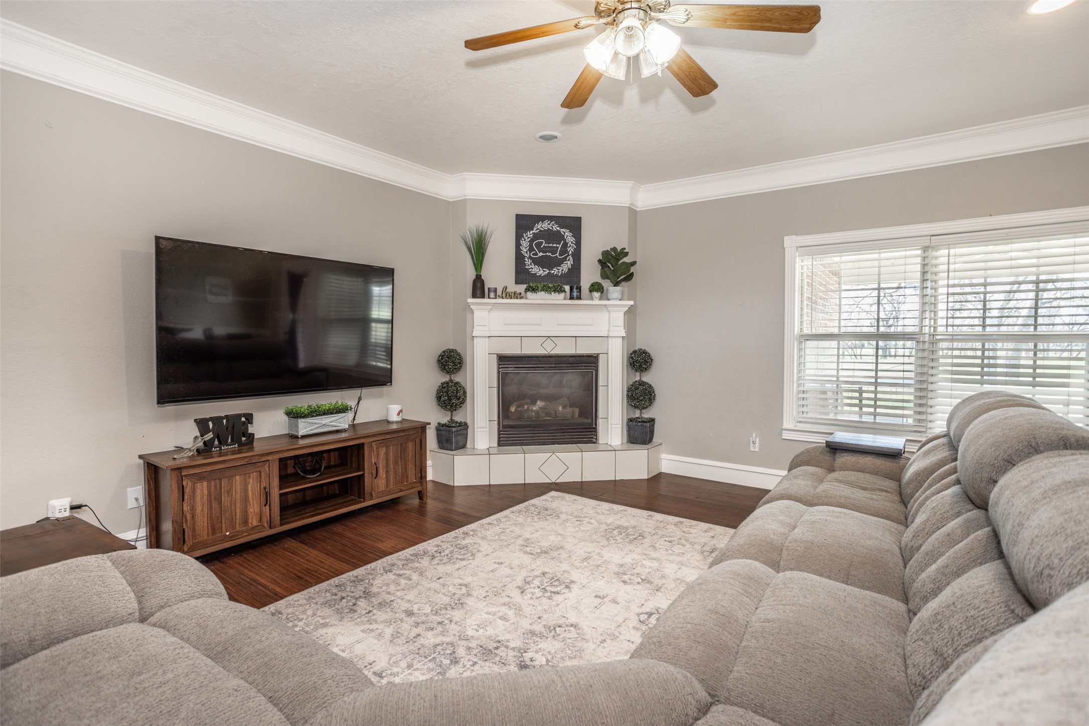 1107 Nortman Drive Lindsay TX 76250