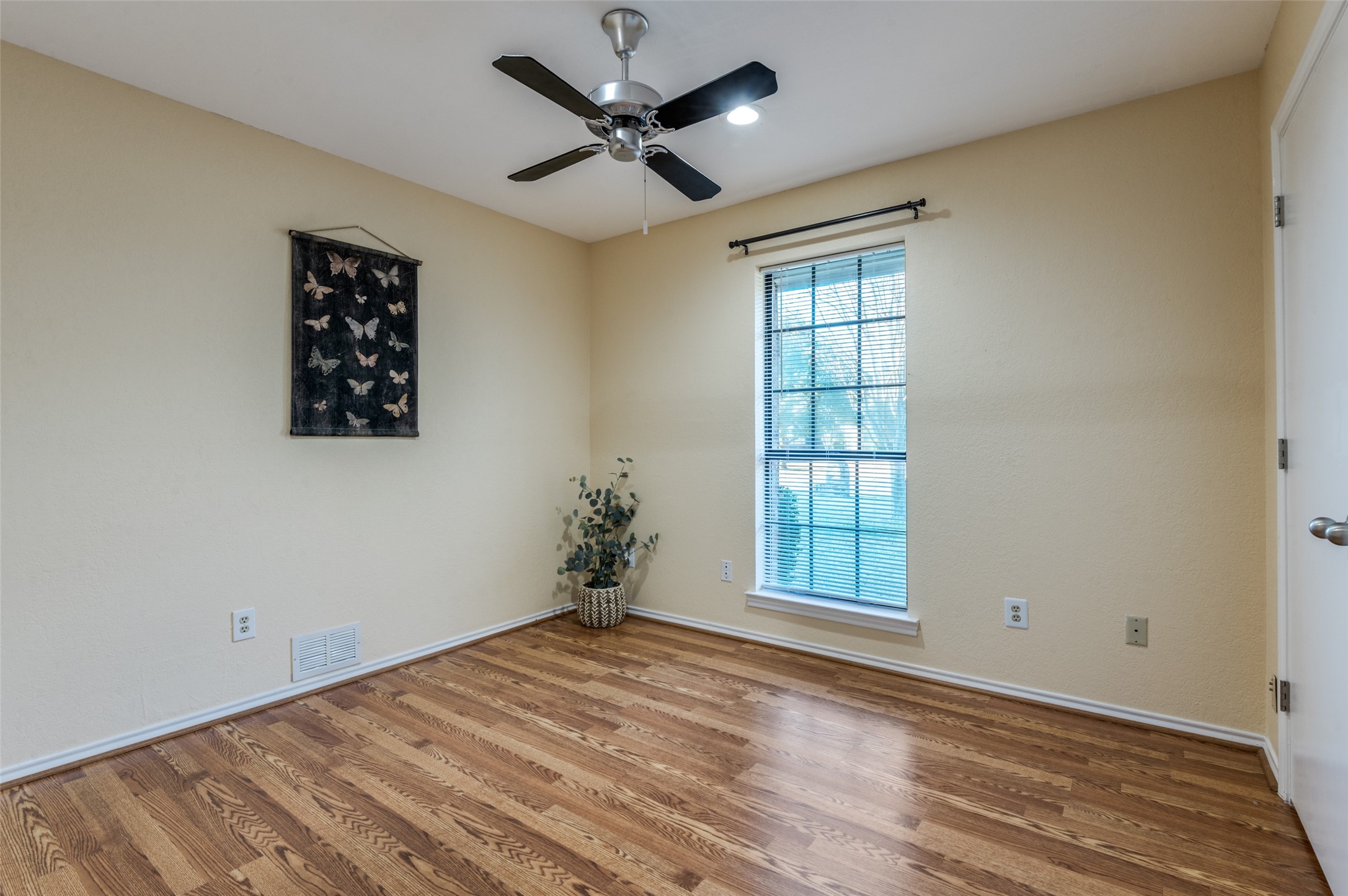 2418 Vista Glen Lane Carrollton TX 75007