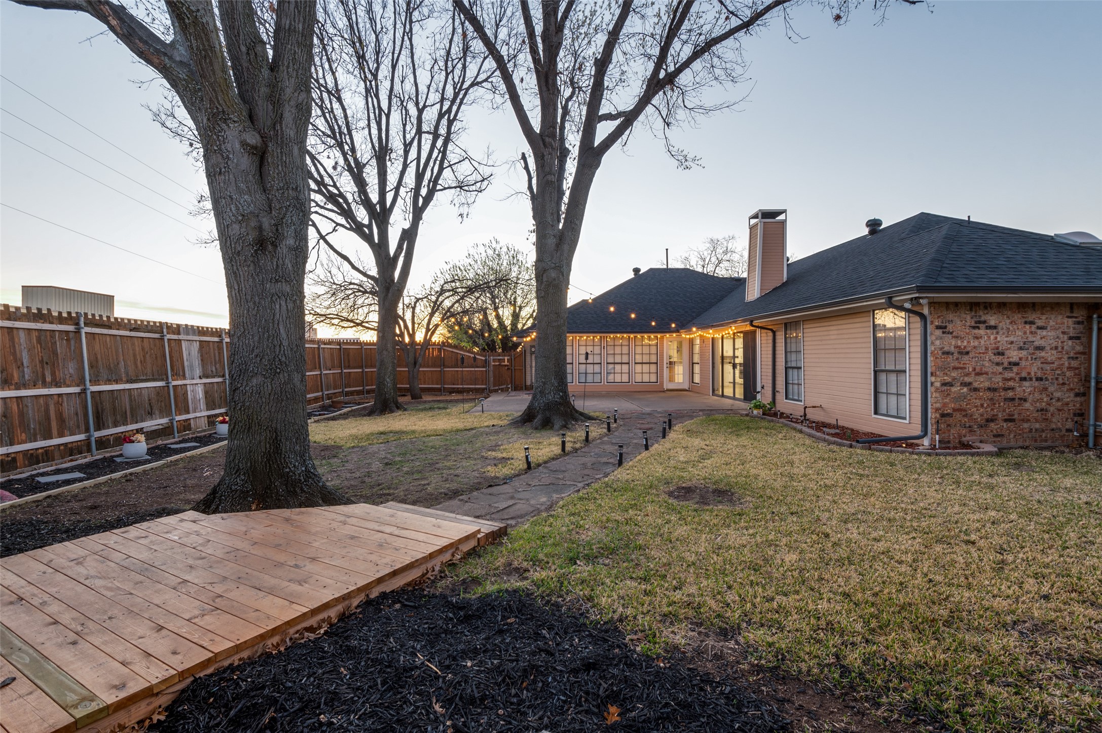 2418 Vista Glen Lane Carrollton TX 75007