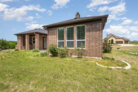 3933 Clear Water Lane Nevada TX 75173
