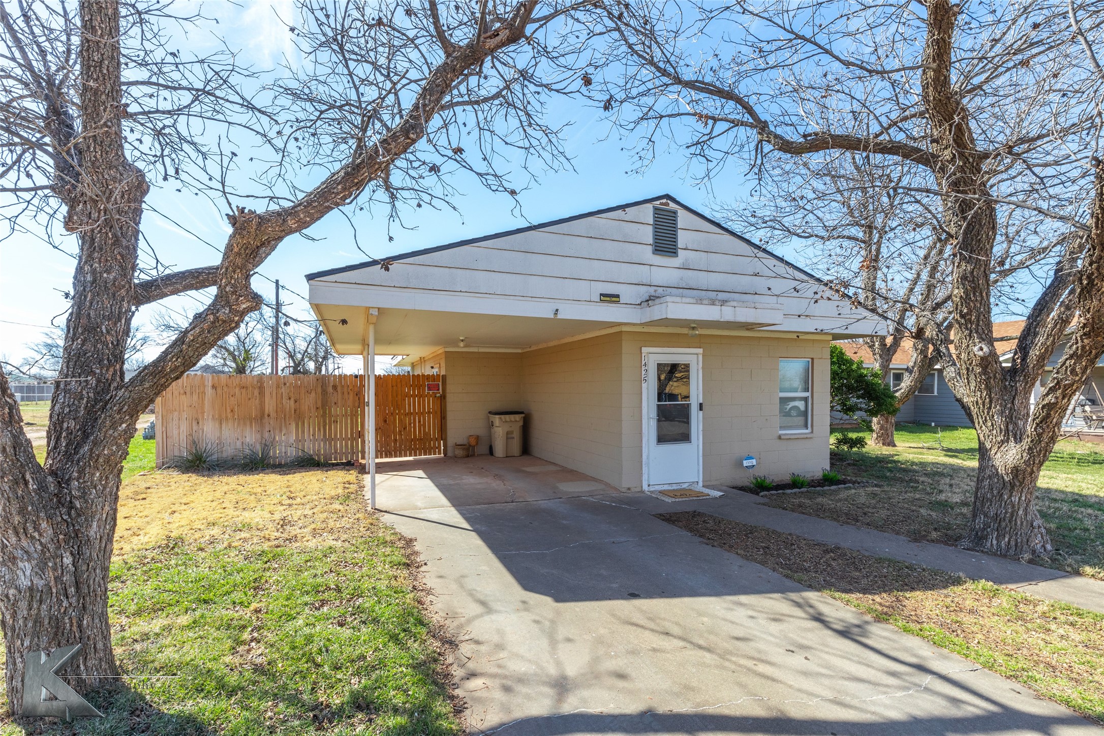 1425 12th Street Anson TX 79501