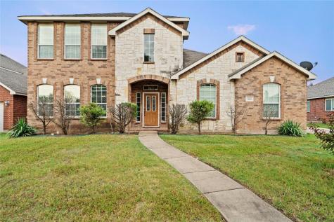 1506 Forest Creek Drive Cedar Hill TX 75104