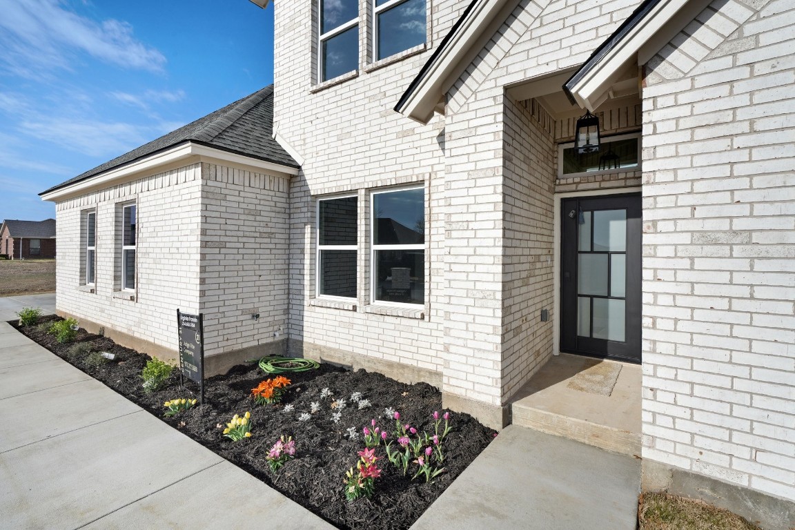 705 Holiday Hills Drive Mineral Wells TX 76067