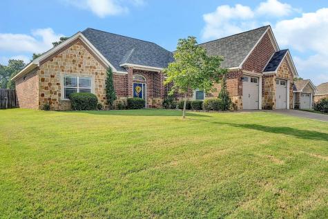 725 White Bear Trail Lindale TX 75771