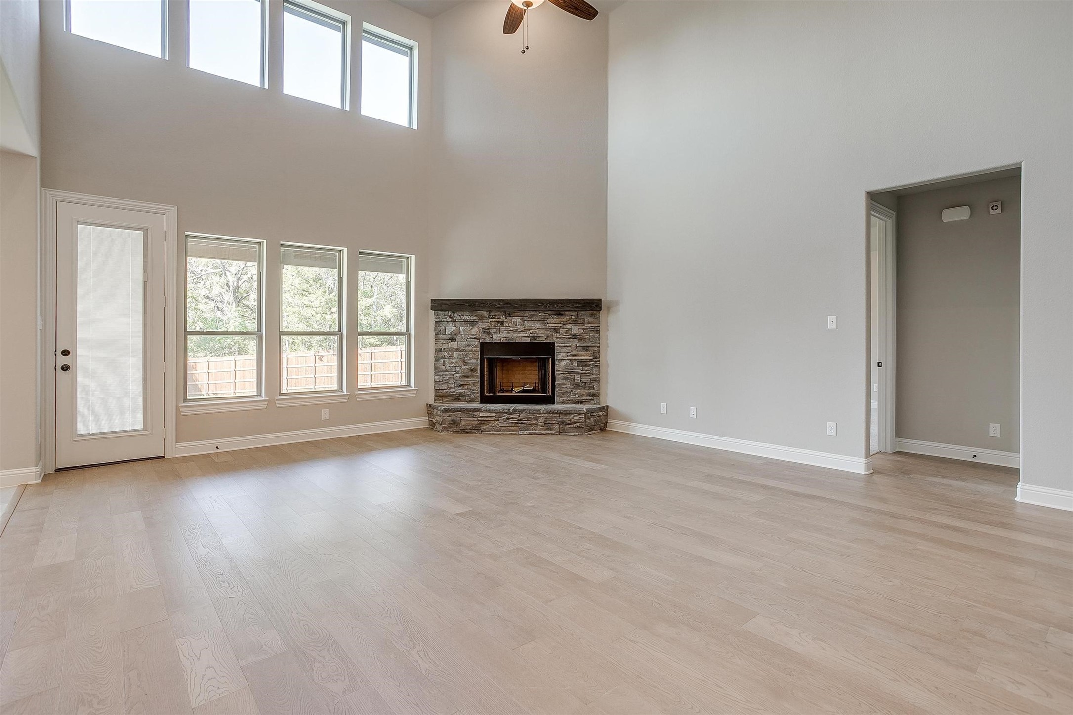 5201 Rutherford Drive Midlothian TX 76065