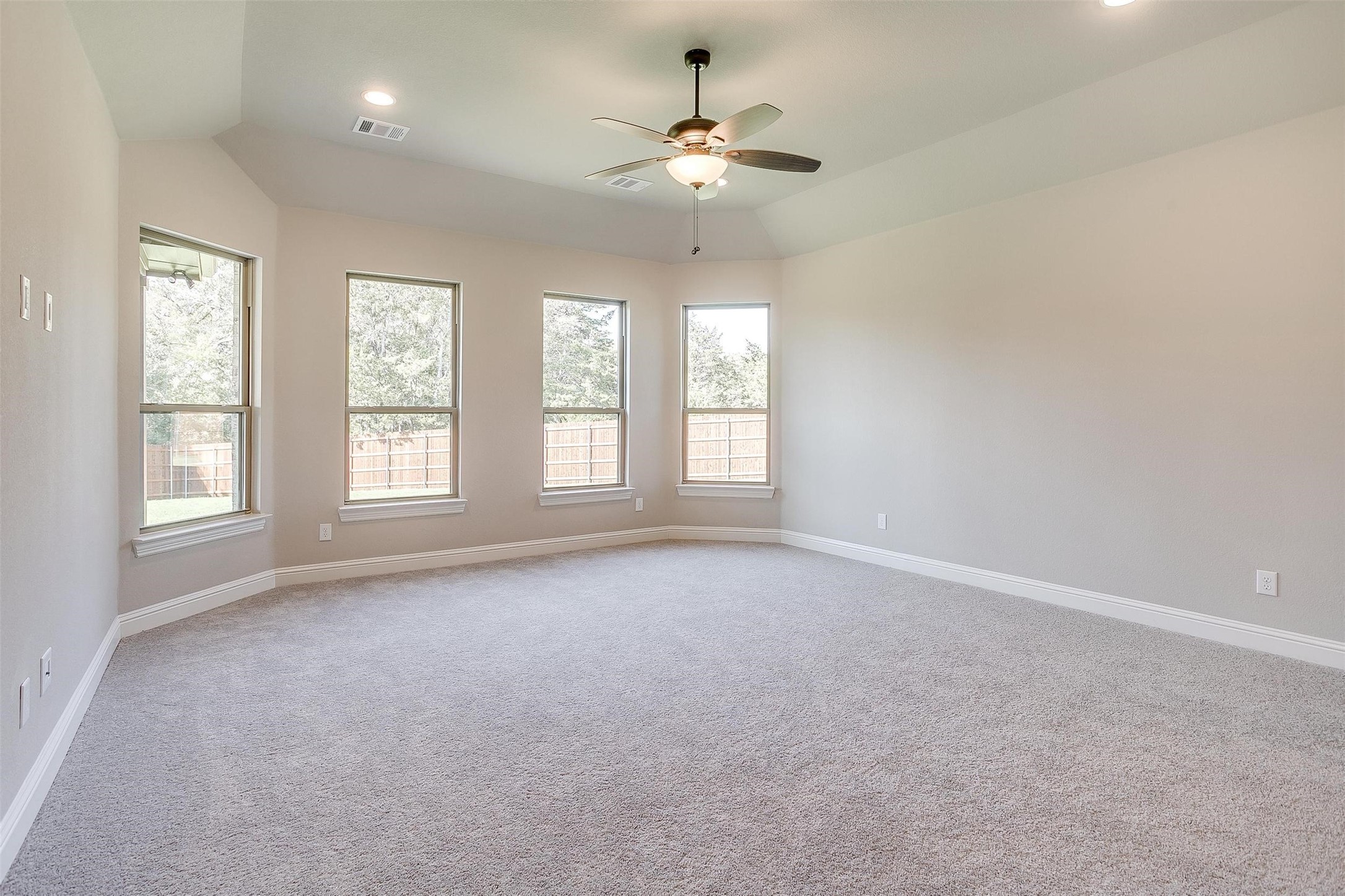 5201 Rutherford Drive Midlothian TX 76065