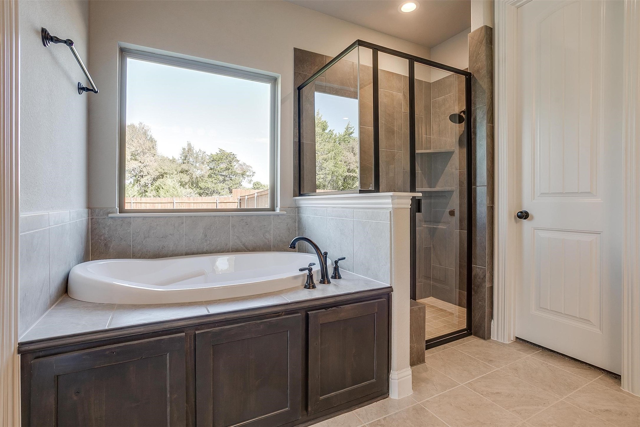 5201 Rutherford Drive Midlothian TX 76065