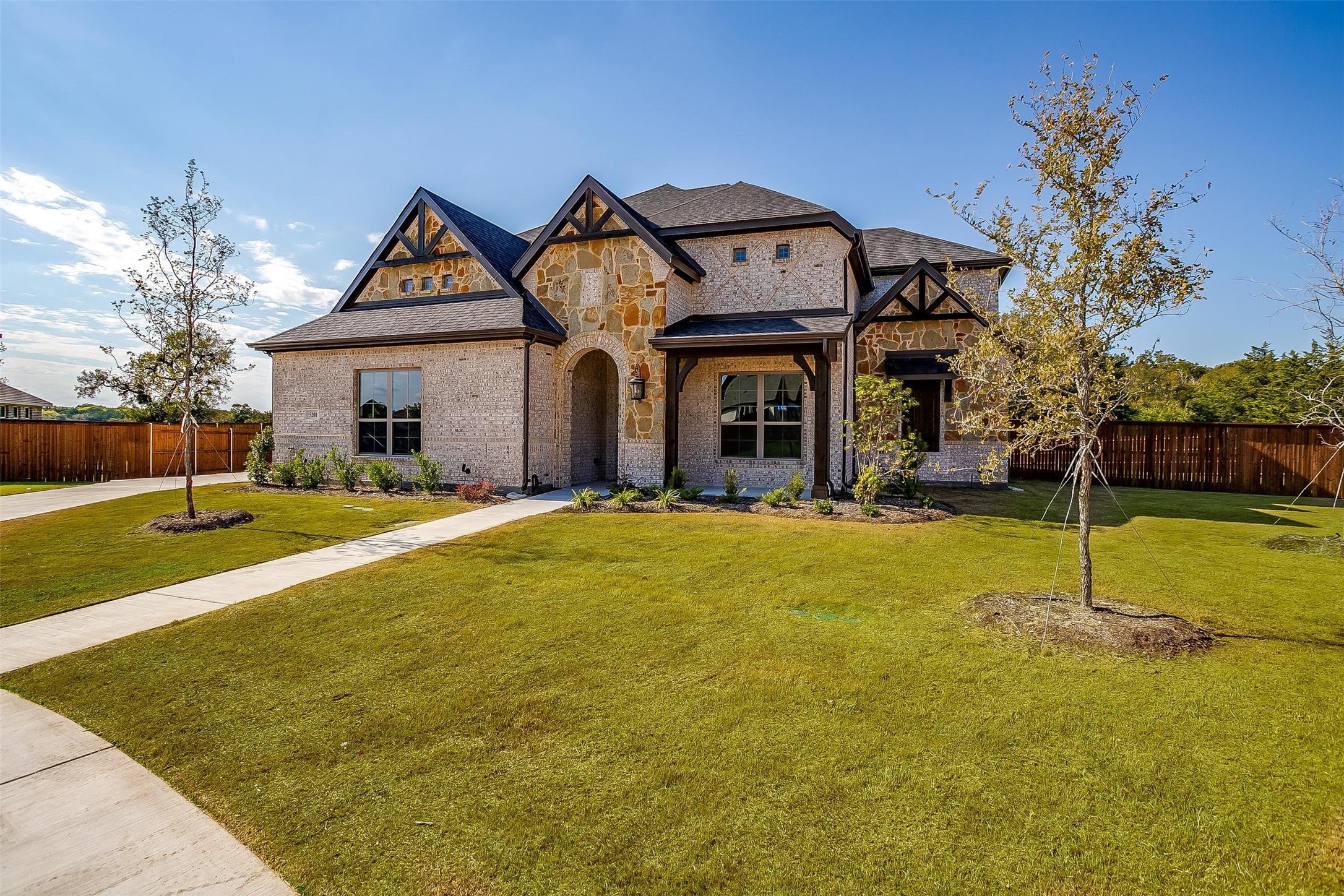 5201 Rutherford Drive Midlothian TX 76065