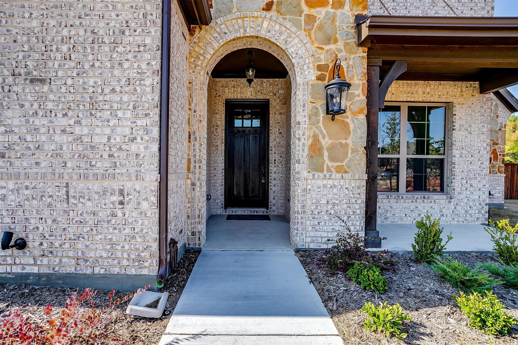 5201 Rutherford Drive Midlothian TX 76065