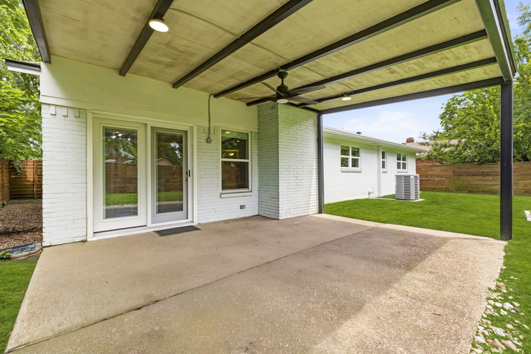 11015 Odette Avenue Dallas TX 75228