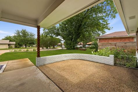 11015 Odette Avenue Dallas TX 75228