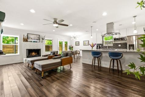 11015 Odette Avenue Dallas TX 75228