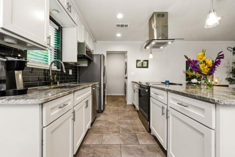 11015 Odette Avenue Dallas TX 75228