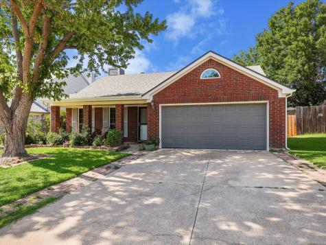 1220 Oxford Lane Grapevine TX 76051
