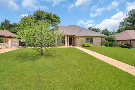 2918 Woodland Hills Drive Grapevine TX 76051