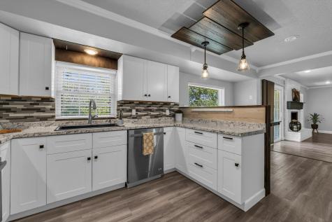 1208 Southwood Drive Woodway TX 76712