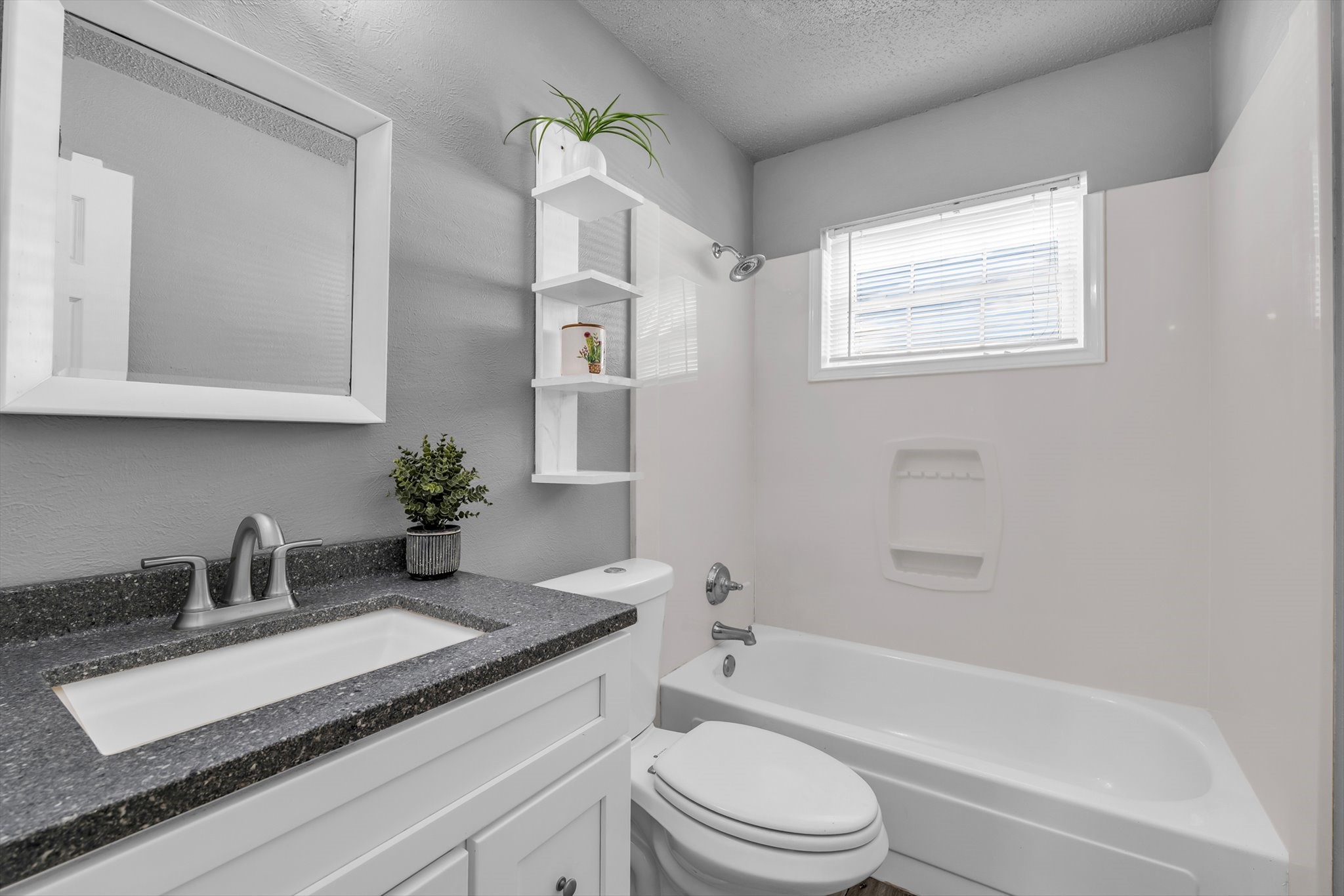 1208 Southwood Drive Woodway TX 76712