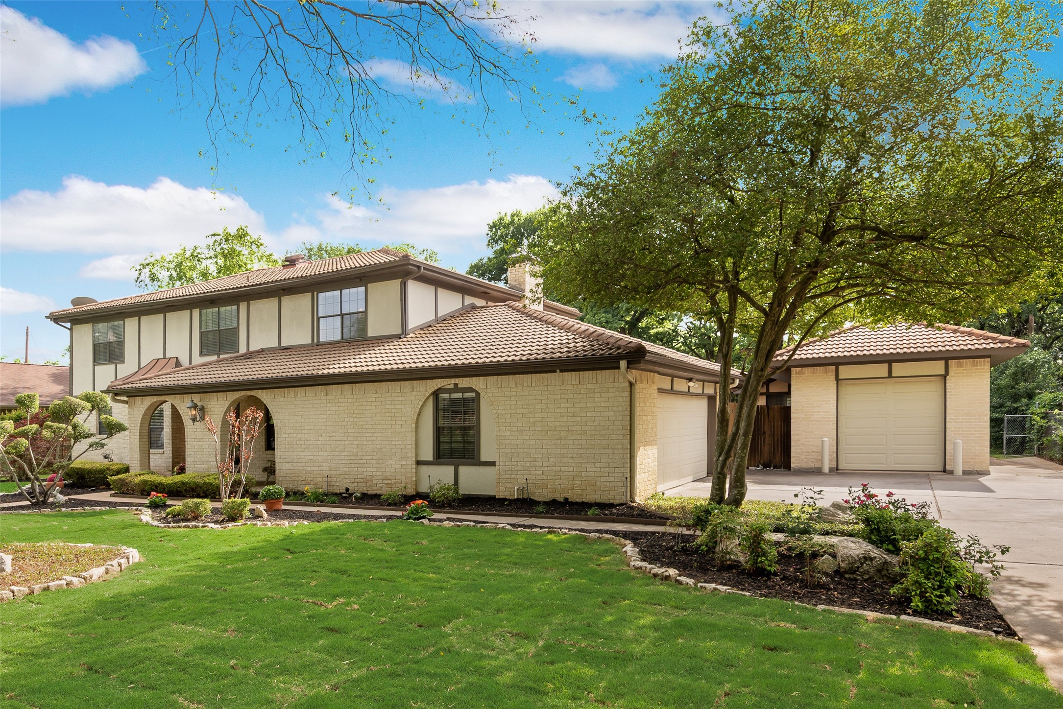 1903 Spirit Walk Mansfield TX 76063