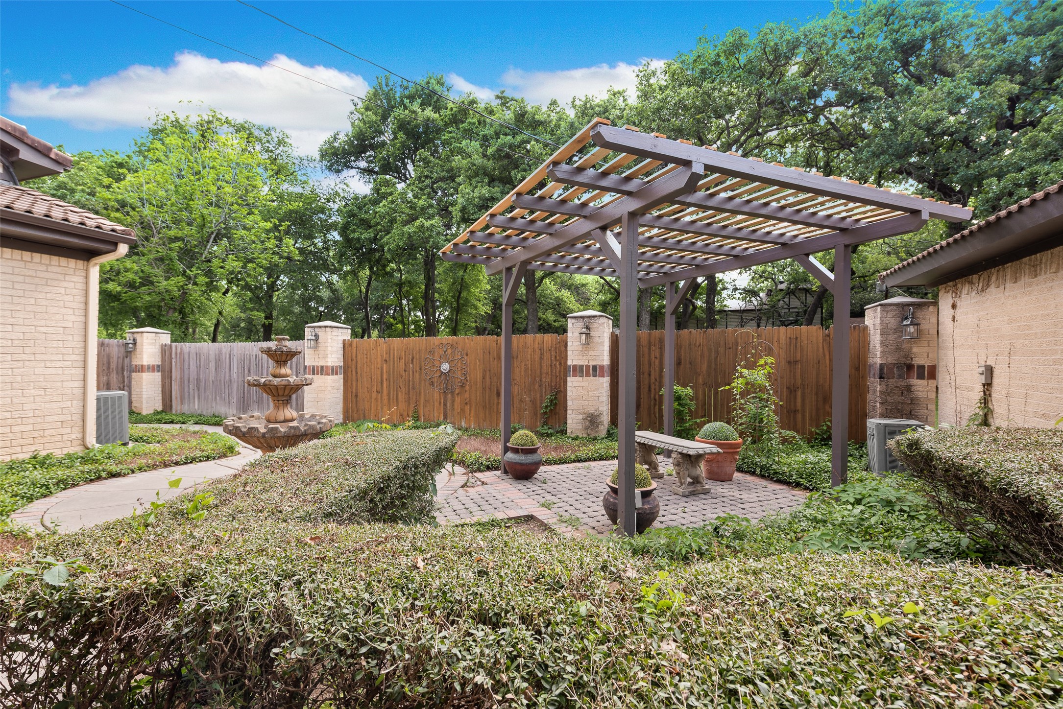1903 Spirit Walk Mansfield TX 76063