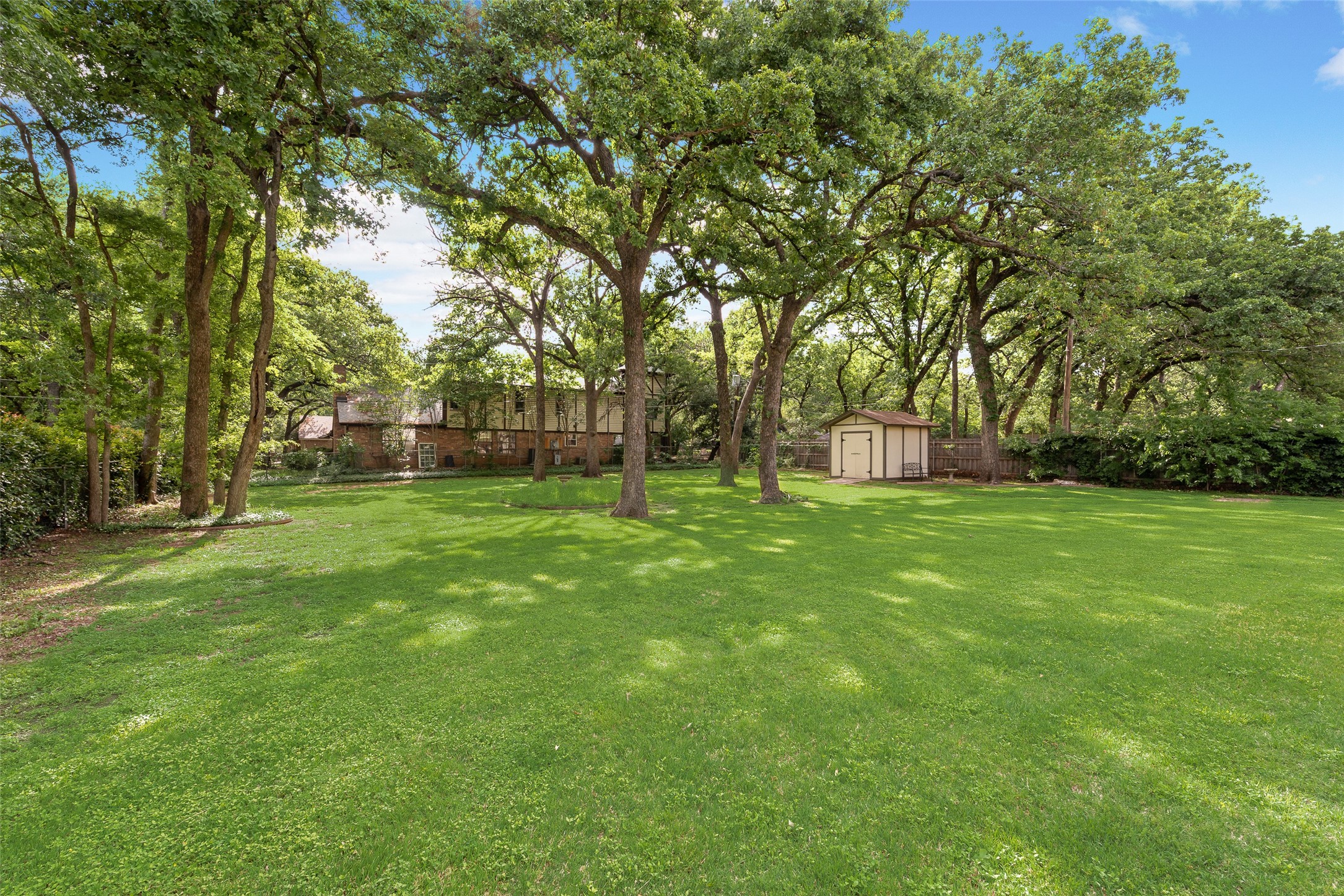 1903 Spirit Walk Mansfield TX 76063