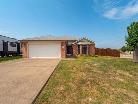 3103 Woodsman Court Grand Prairie TX 75052