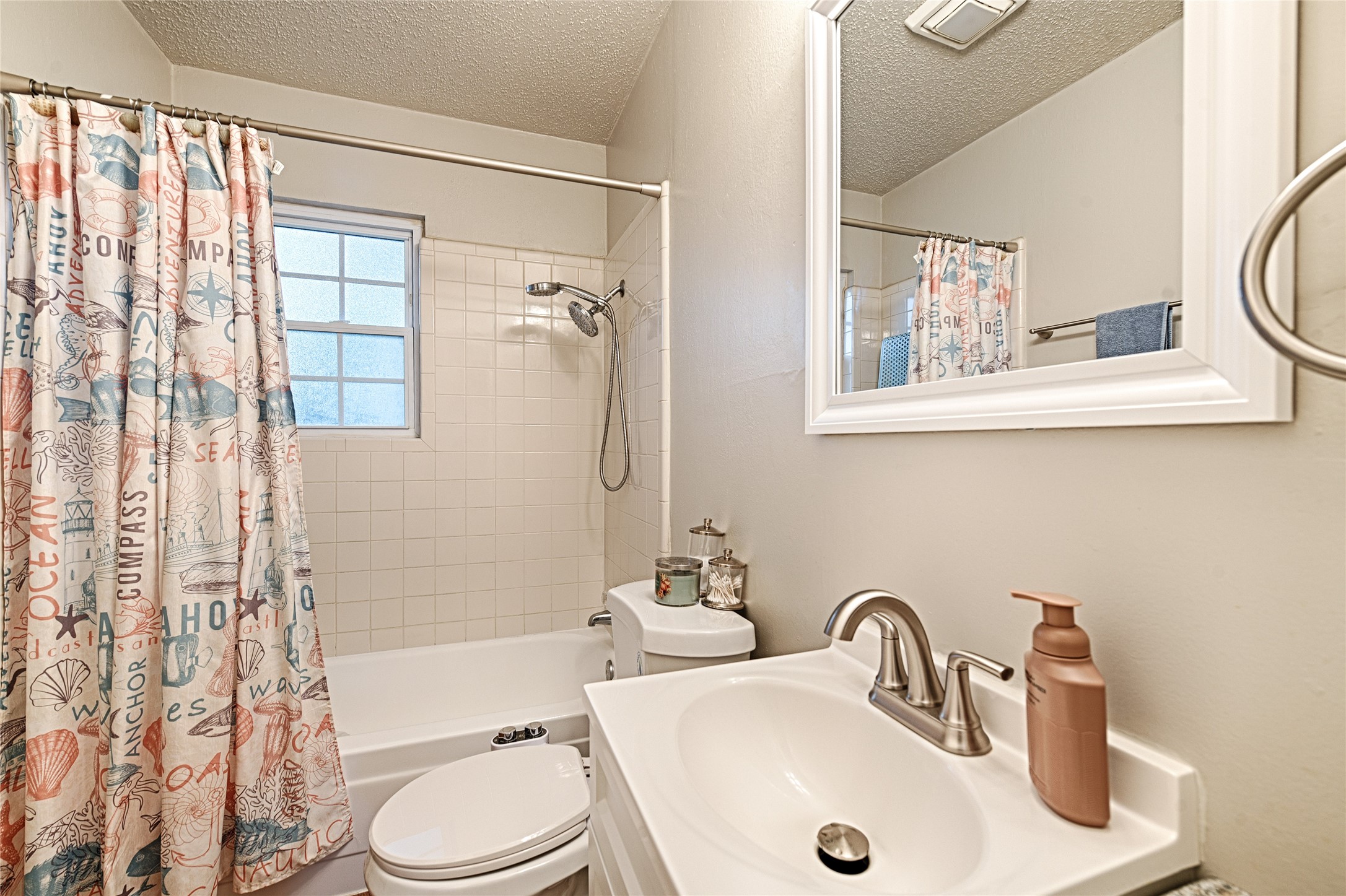 531 Himes Drive Euless TX 76039