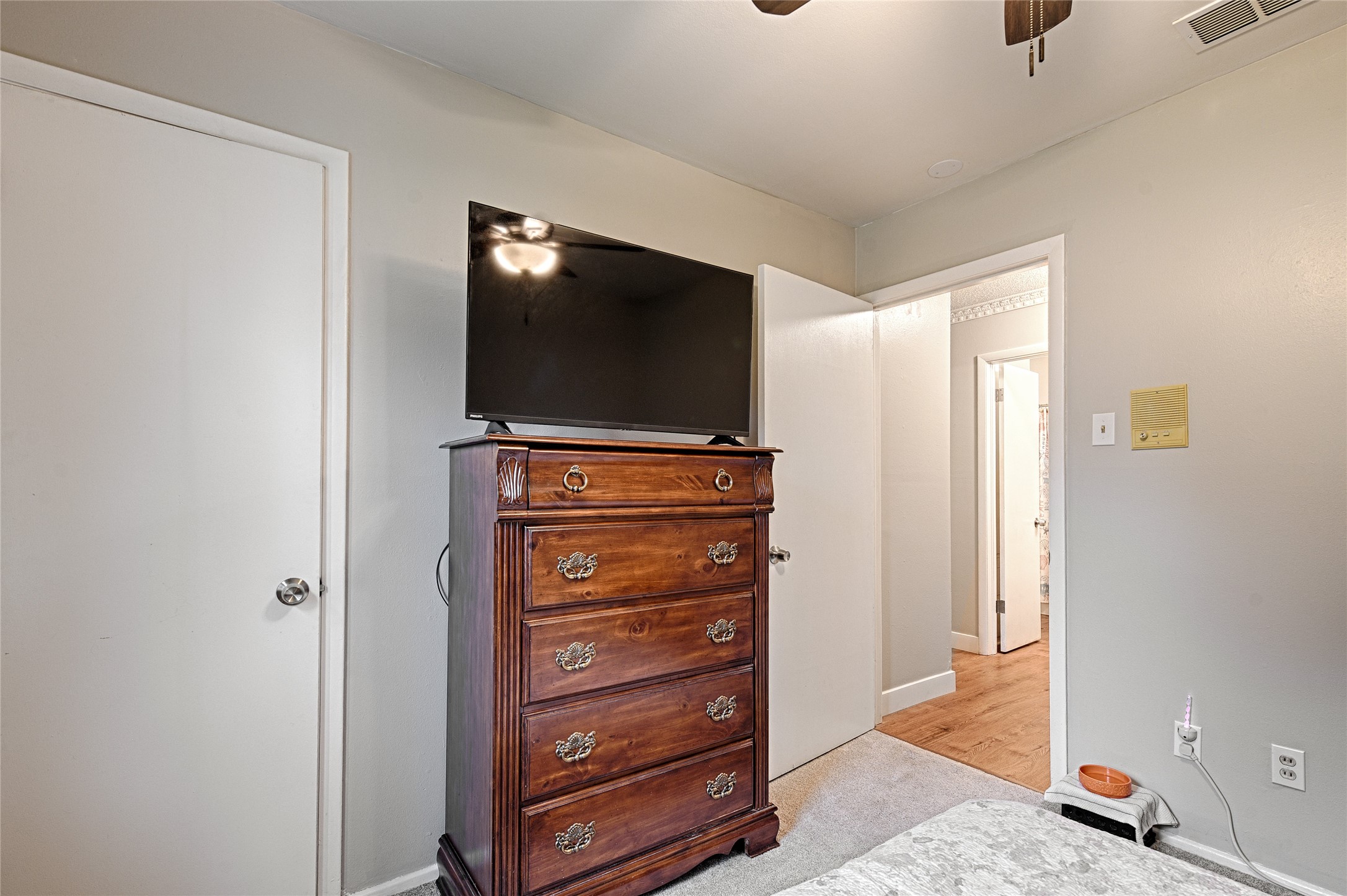 531 Himes Drive Euless TX 76039