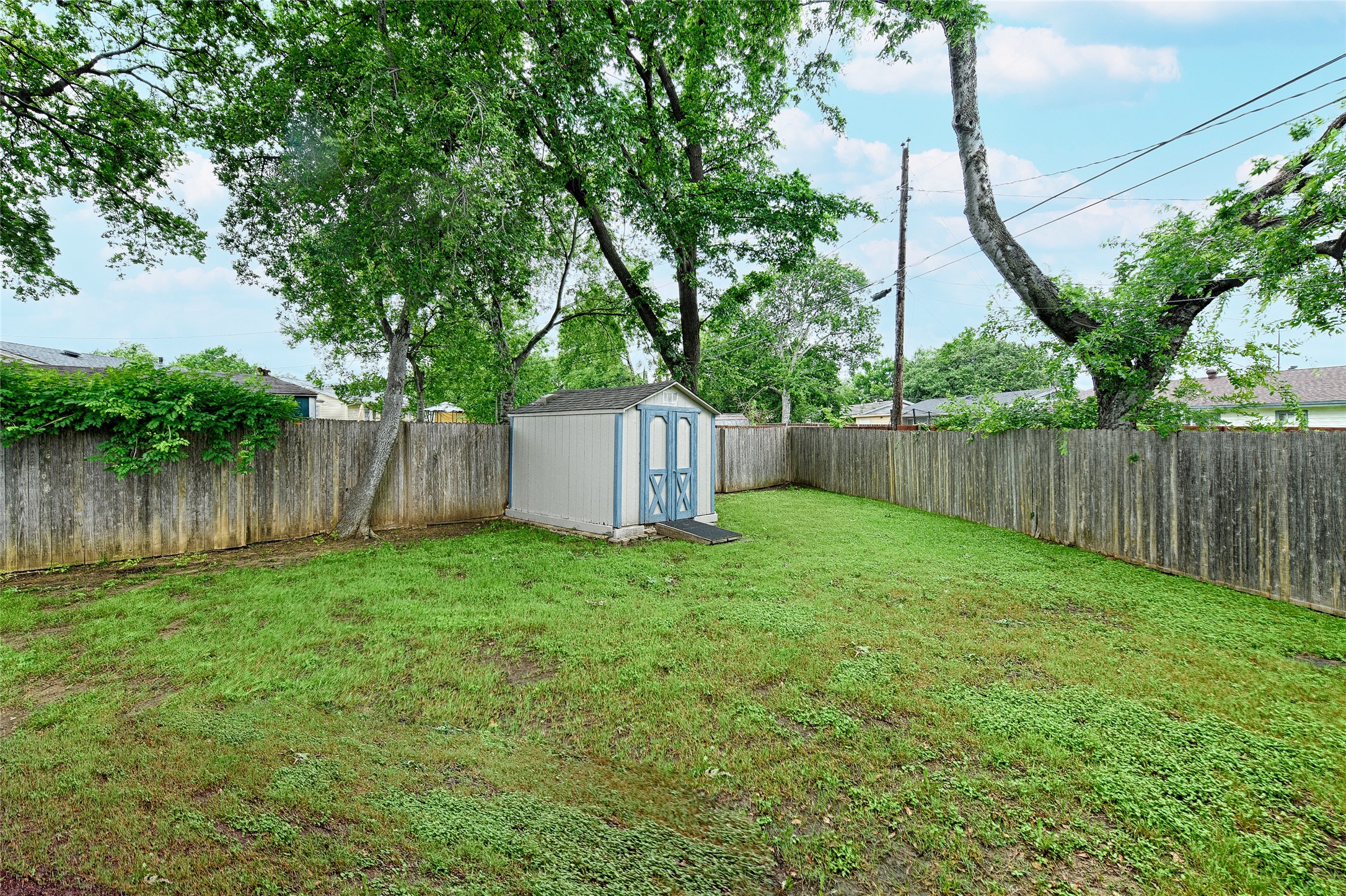 531 Himes Drive Euless TX 76039