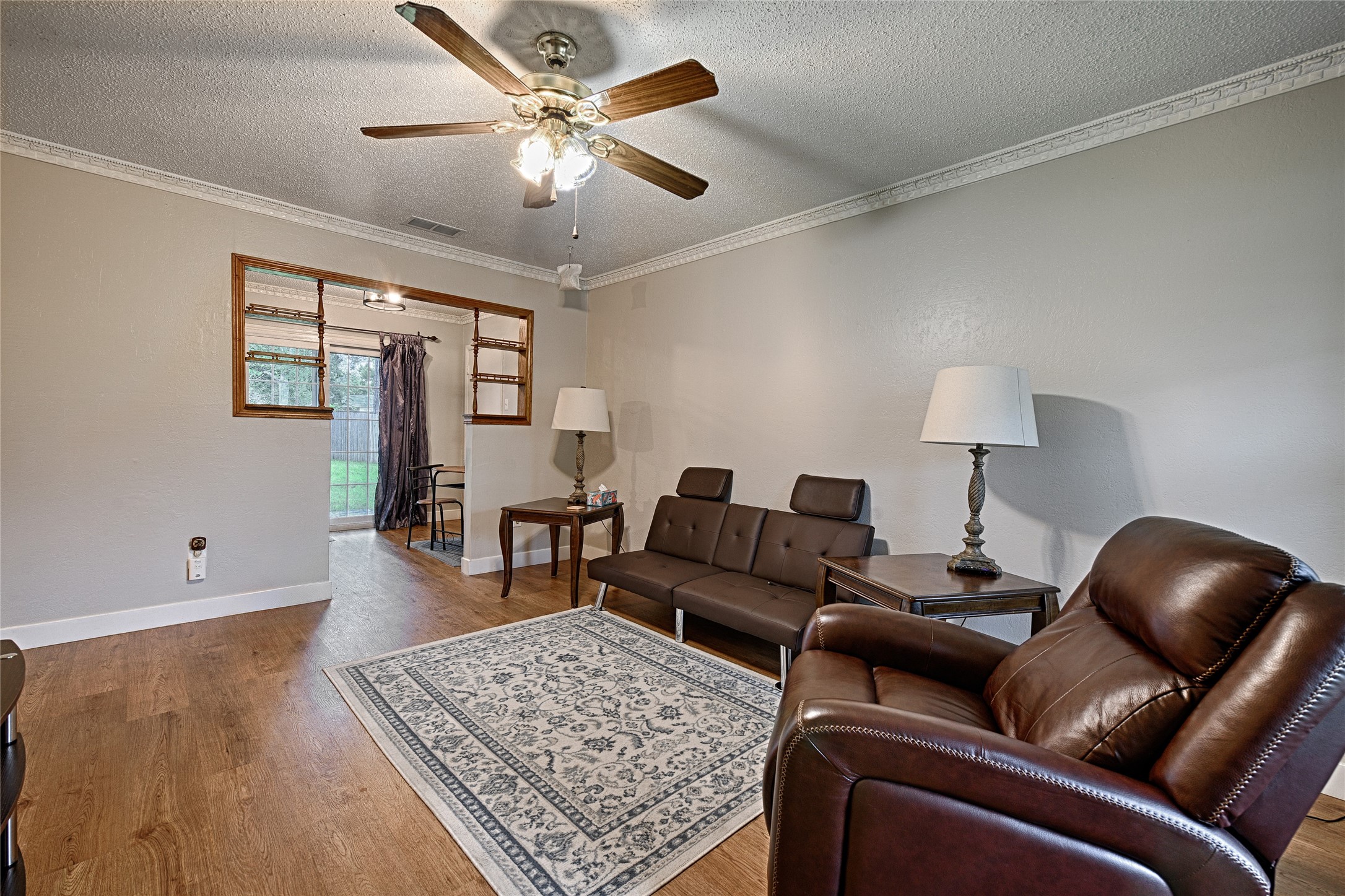 531 Himes Drive Euless TX 76039