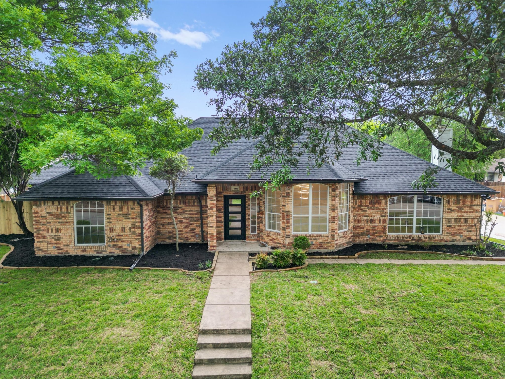7306 Lynn Drive Rowlett TX 75088