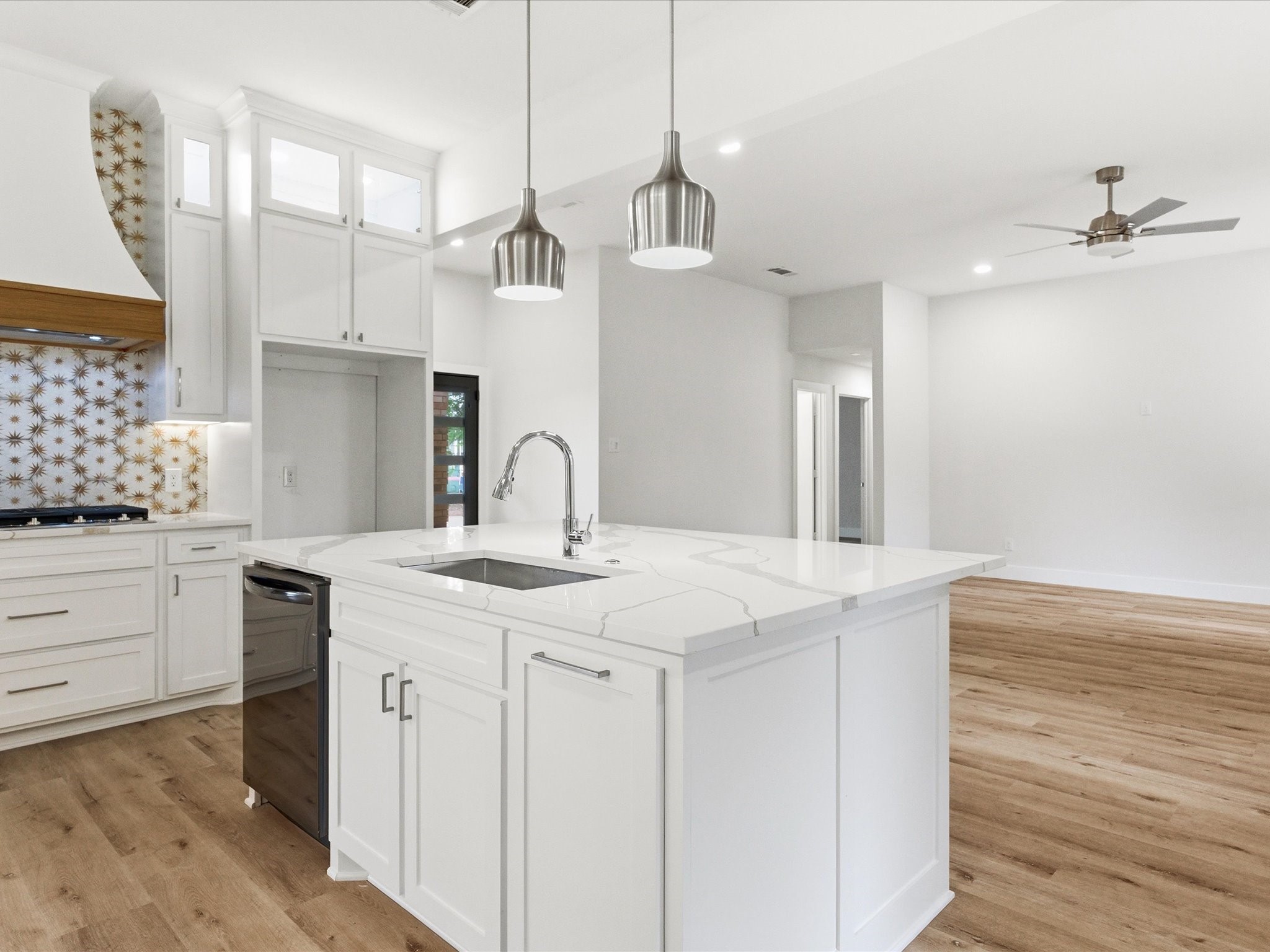 7306 Lynn Drive Rowlett TX 75088