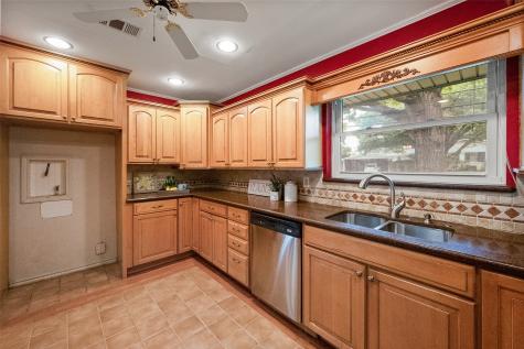 1229 Magnolia Drive Richardson TX 75080