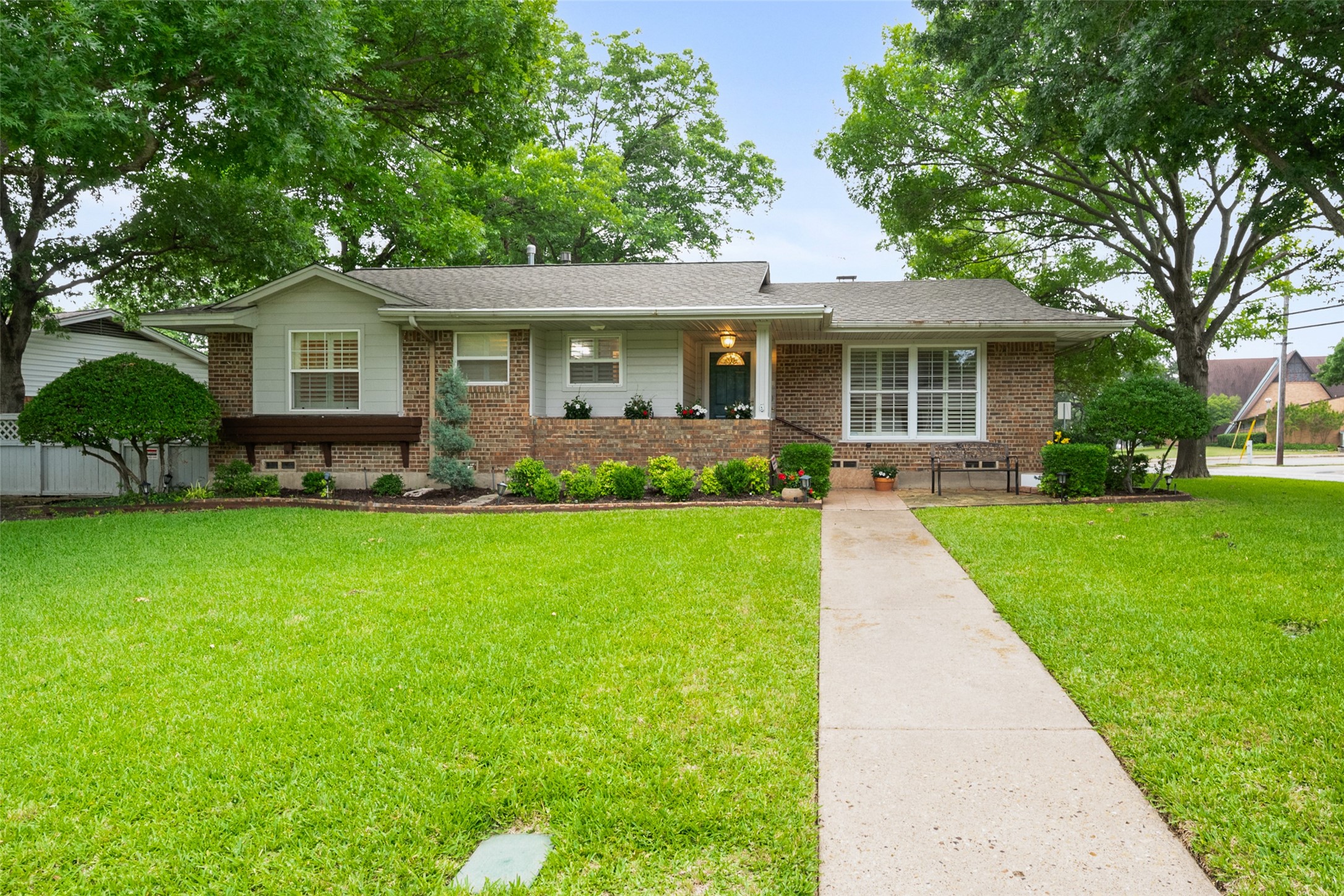 1229 Magnolia Drive Richardson TX 75080