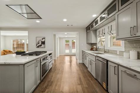 2006 Marydale Drive Dallas TX 75208