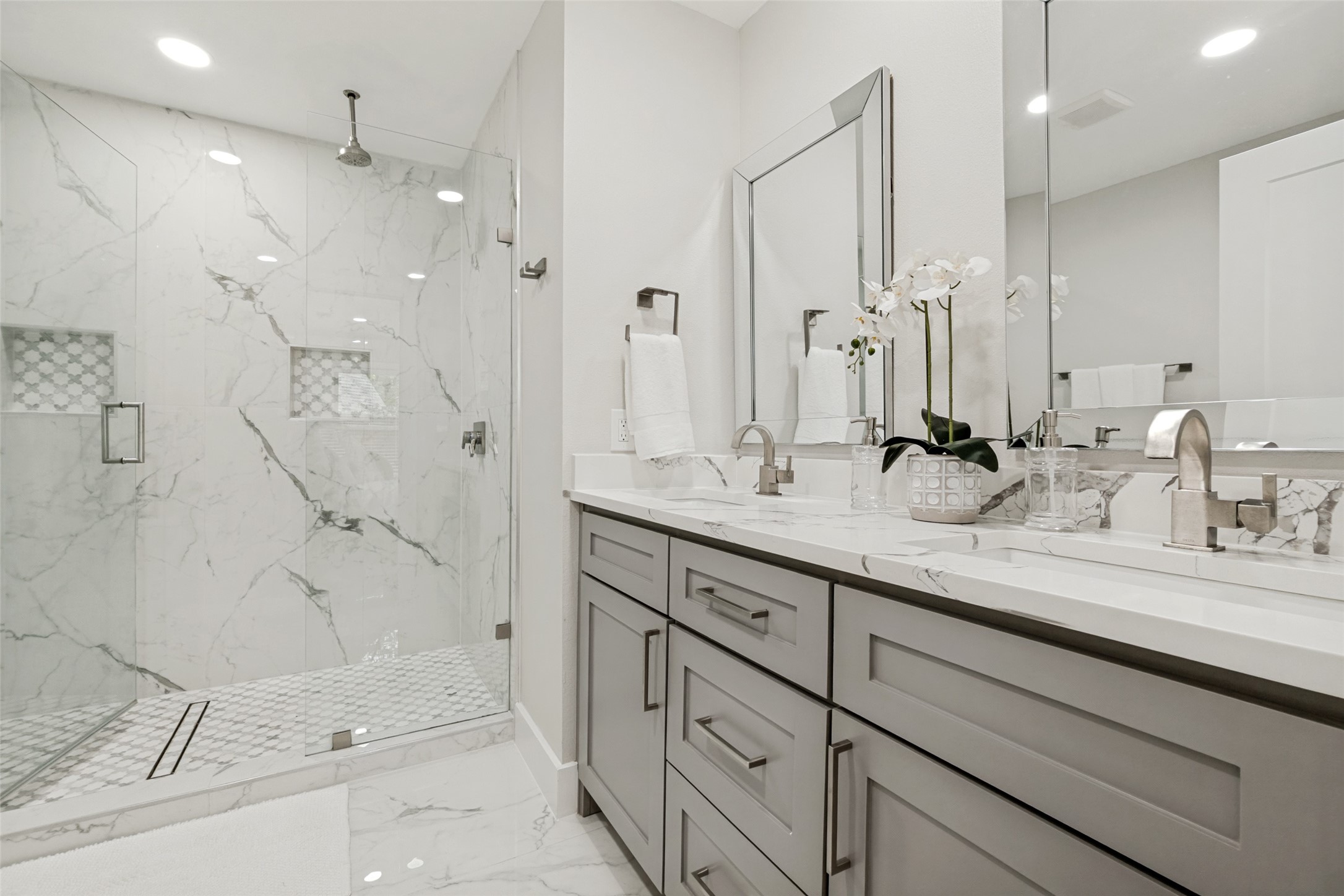2006 Marydale Drive Dallas TX 75208