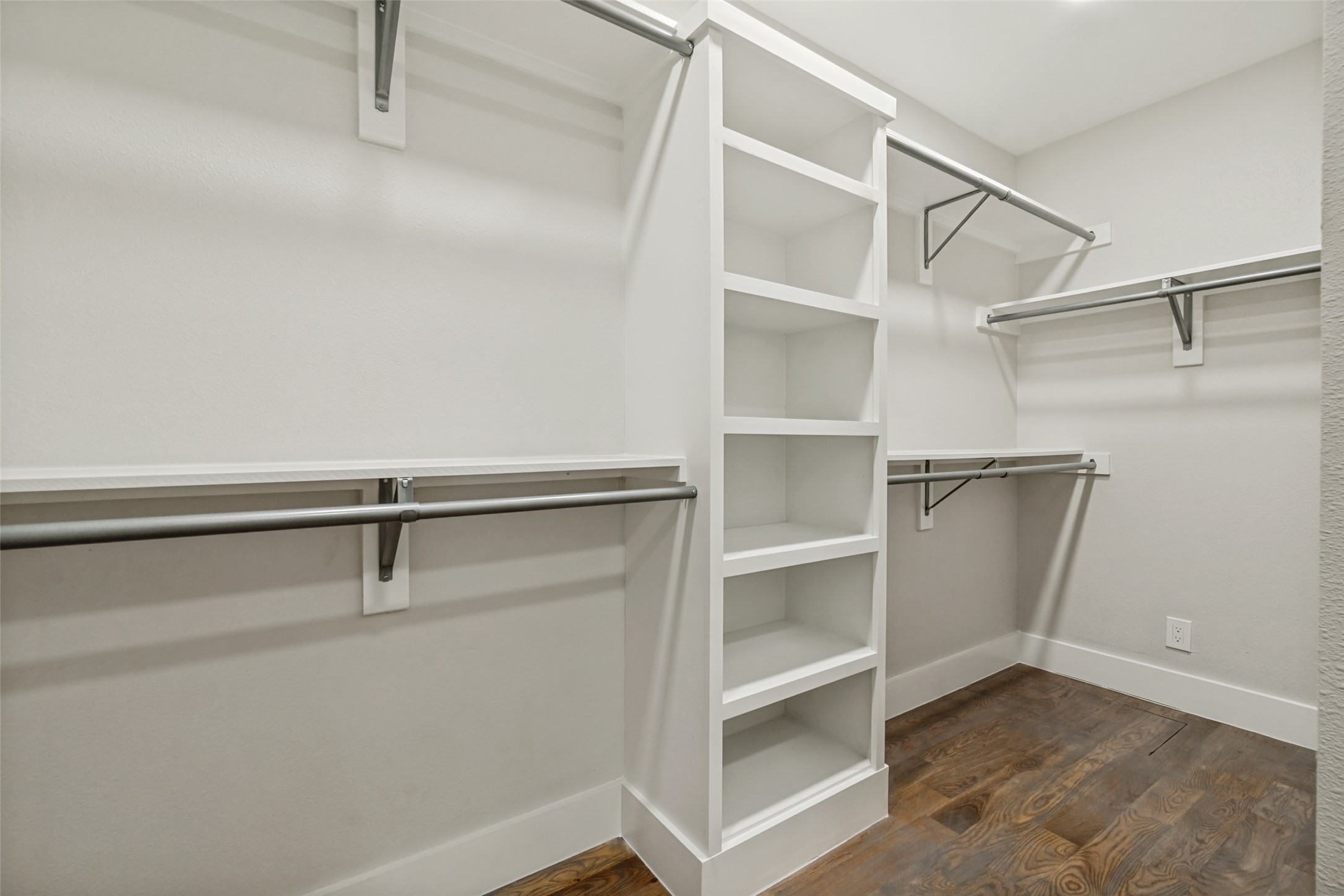 2006 Marydale Drive Dallas TX 75208