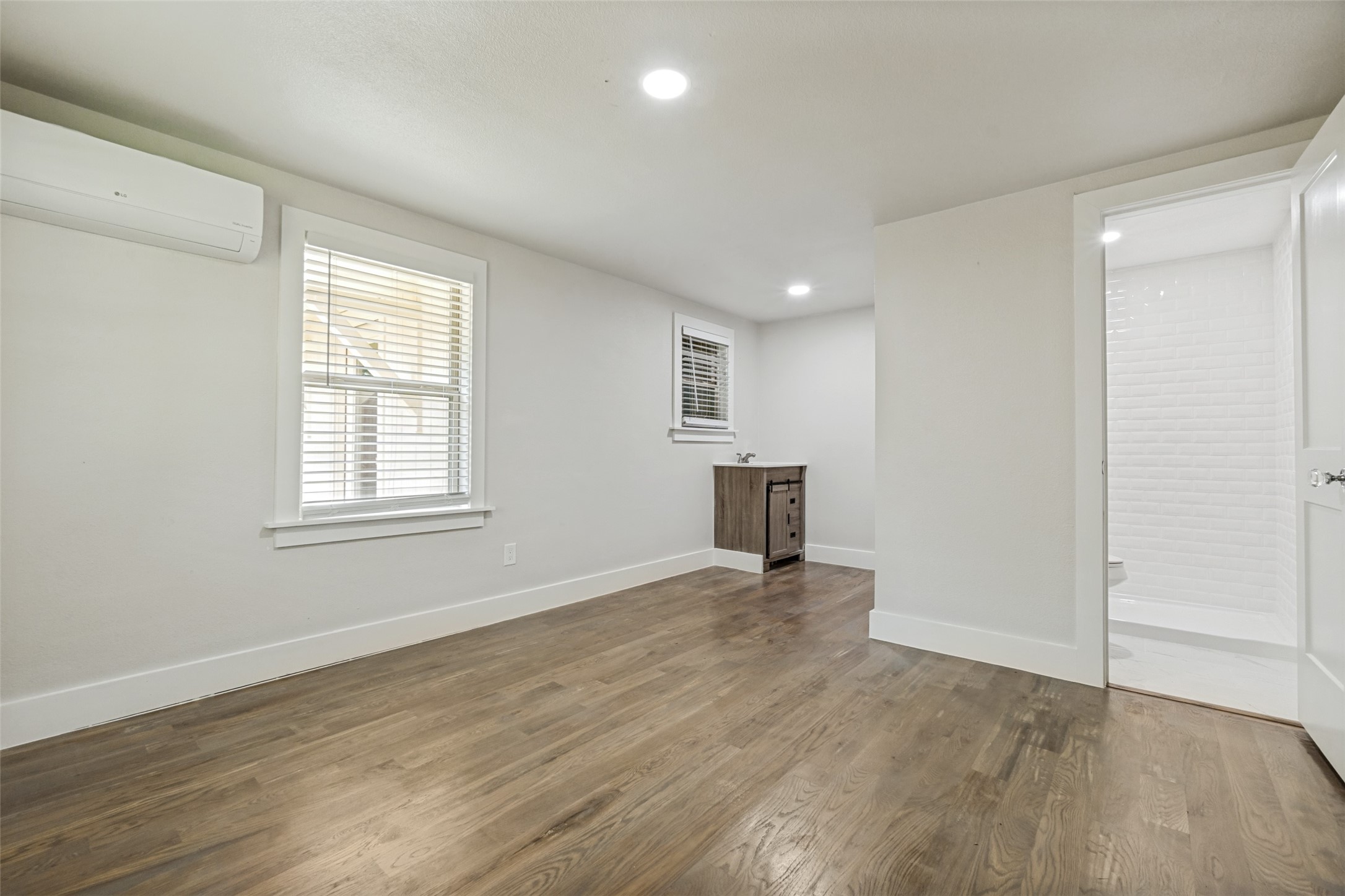 2006 Marydale Drive Dallas TX 75208