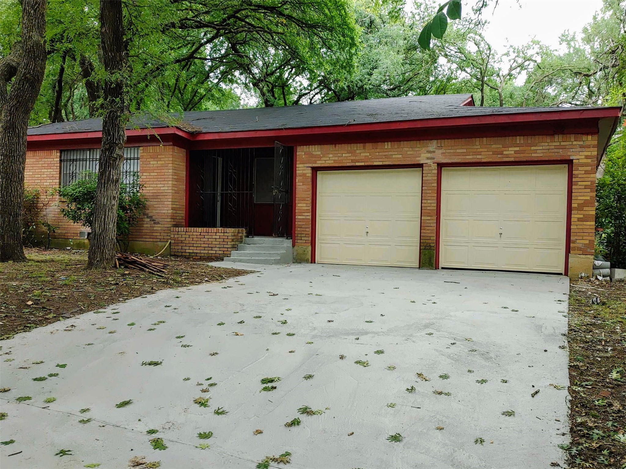 2208 Briardale Road Fort Worth TX 76119