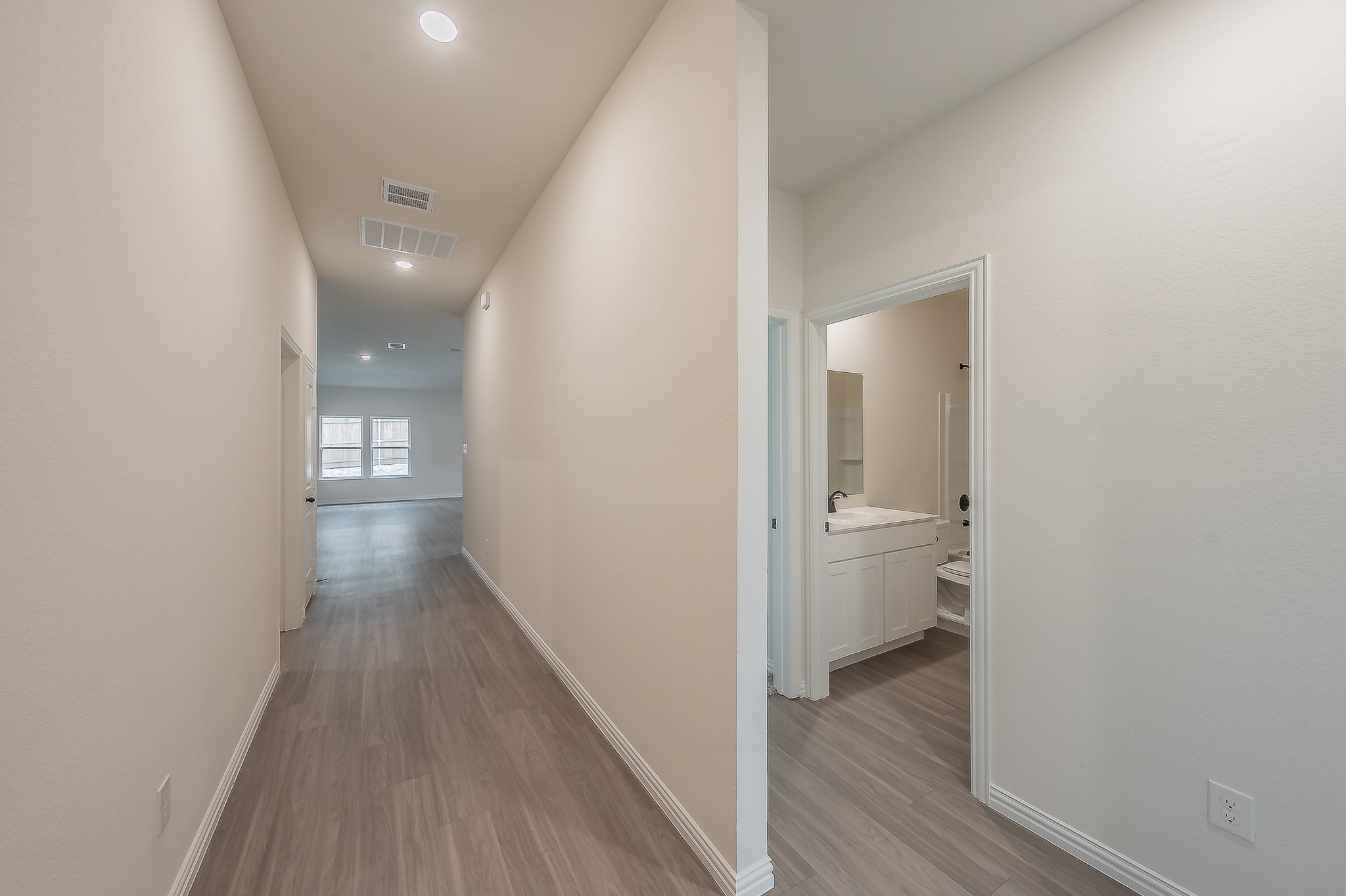 115 Kylie Street Cleburne TX 76031