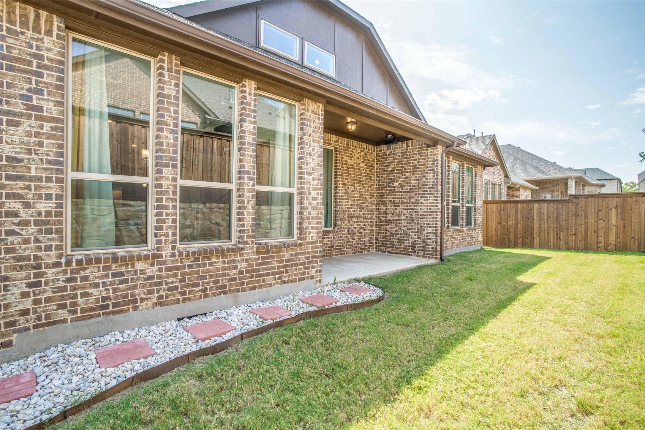 7915 Pimlico Drive Irving TX 75063