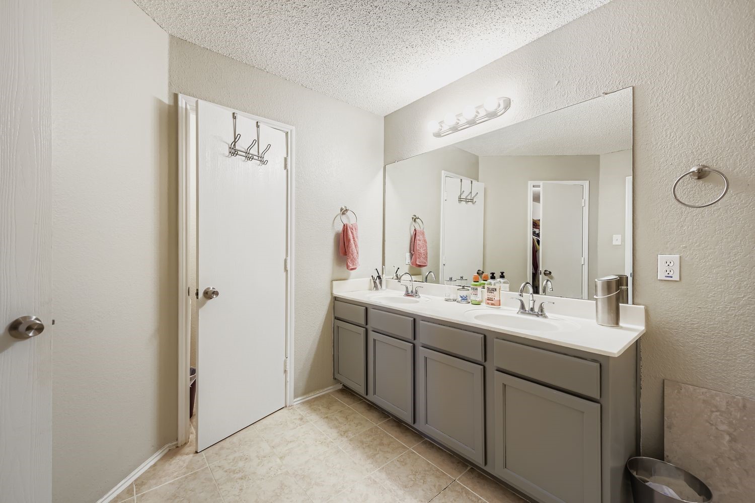 7107 Chambers Creek Lane Arlington TX 76002